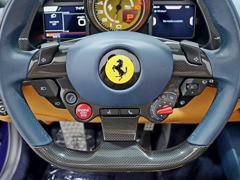 Used 2021 Ferrari 812 GTS RWD image 25