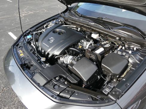 Used 2020 MAZDA MAZDA3 AWD Sedan w/ Select Package image 35