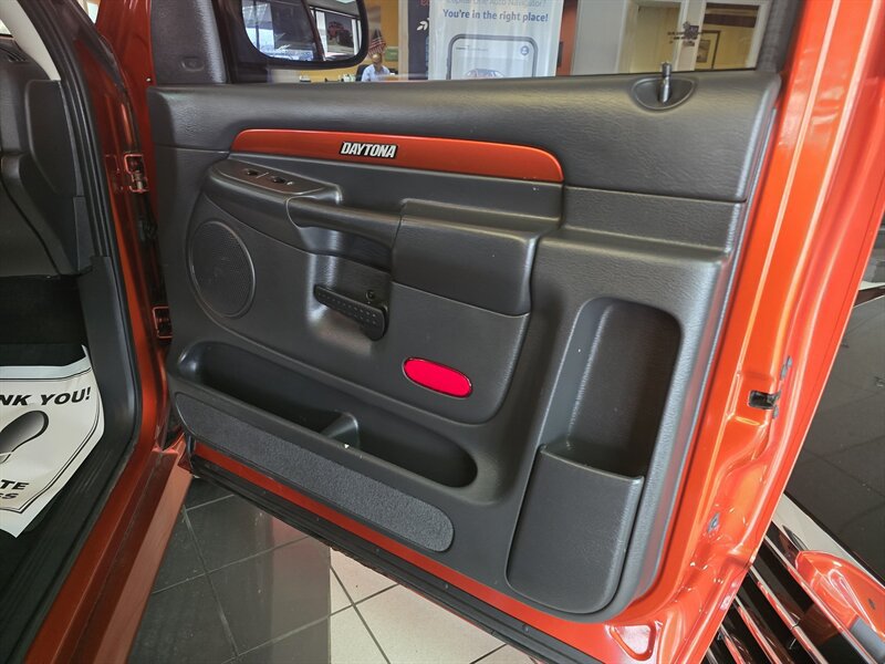 Used 2005 Dodge Ram 1500 Truck SLT w/ Daytona Edition Group RWD image 10