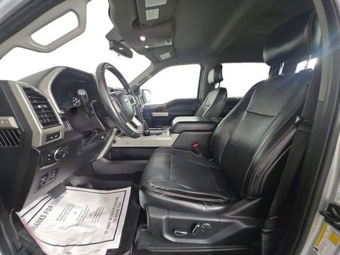 Used 2017 Ford F150 Lariat w/ Equipment Group 501A Mid image 9