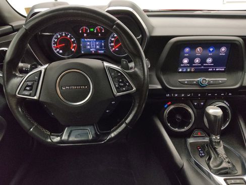 Used 2020 Chevrolet Camaro LT RWD image 22