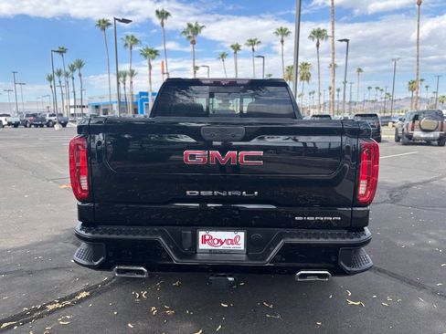 Used 2020 GMC Sierra 1500 Denali w/ Denali Ultimate Package AWD/4WD image 17