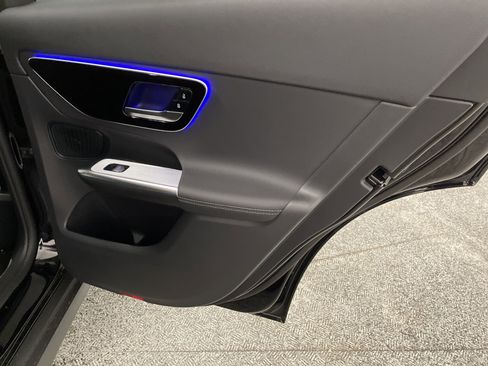 New 2026 Mercedes-Benz GLC 300 GLC 300 image 19