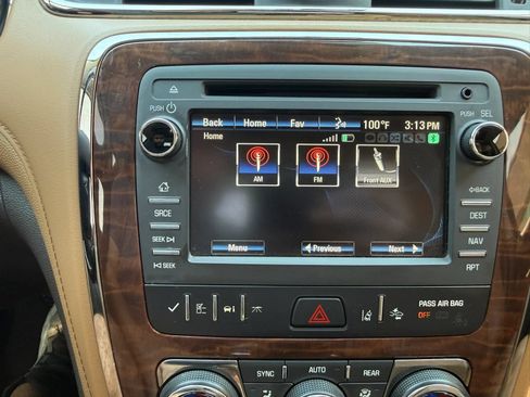 Used 2017 Buick Enclave Leather w/ Enclave Sport Touring Edition AWD/4WD image 40