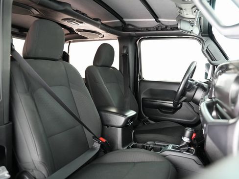 Used 2020 Jeep Wrangler Sport image 46