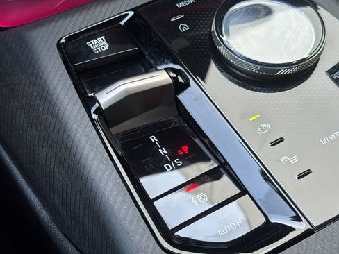 Used 2025 BMW X3 xDrive30i w/ Convenience Package image 20