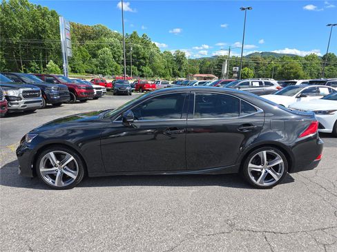 Used 2018 Lexus IS 300 w/ Premium Package RWD image 6