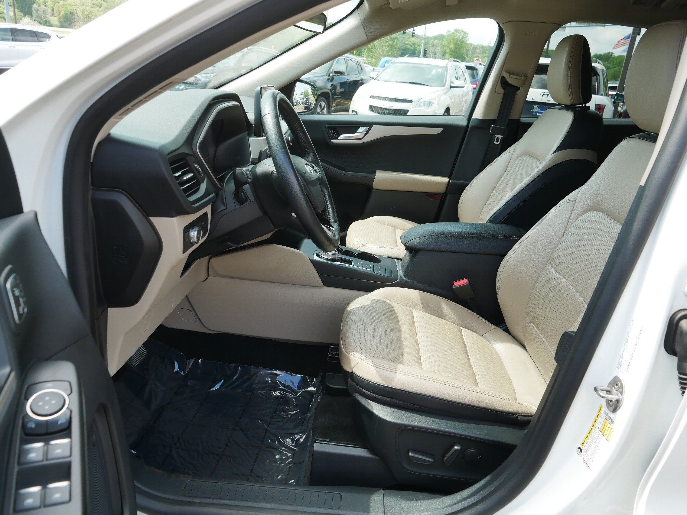 Used 2020 Ford Escape SEL AWD/4WD image 12