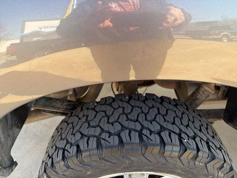 Used 2013 Ford F150 XLT w/ Luxury Equipment Group image 12