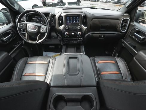 Used 2022 GMC Sierra 1500 AT4 w/ AT4 Premium Package AWD/4WD image 38