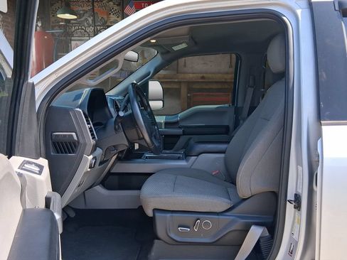 Used 2018 Ford F150 XLT w/ Equipment Group 302A Luxury AWD/4WD image 16