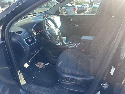 Used 2018 Chevrolet Equinox LT image 5