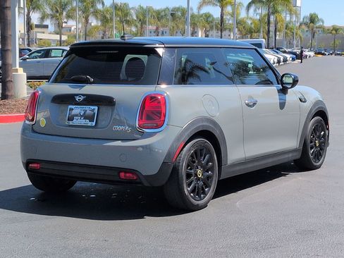 Used 2022 MINI Cooper SE FWD image 10