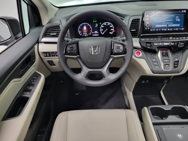 New 2026 Honda Odyssey EX-L image 4