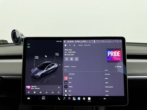 Used 2023 Tesla Model 3 Standard Range RWD image 5