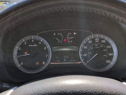 Used 2015 Nissan Sentra SR w/ SR Premium Package FWD image 32