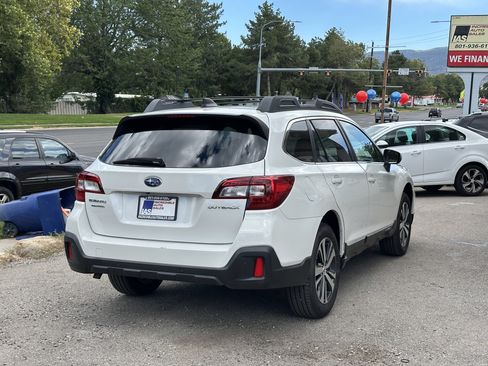 Used 2019 Subaru Outback 2.5i Limited AWD/4WD image 7