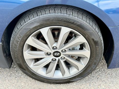 Used 2015 Hyundai Sonata Sport w/ Option Group 04 FWD image 45