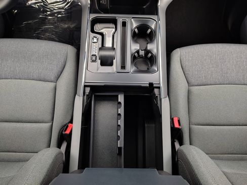 New 2025 Ford F150 Lightning XLT image 36