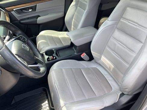 Used 2019 Honda CR-V Touring image 11