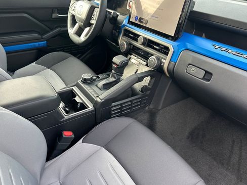 New 2026 Toyota Tacoma TRD Off-Road AWD/4WD image 16