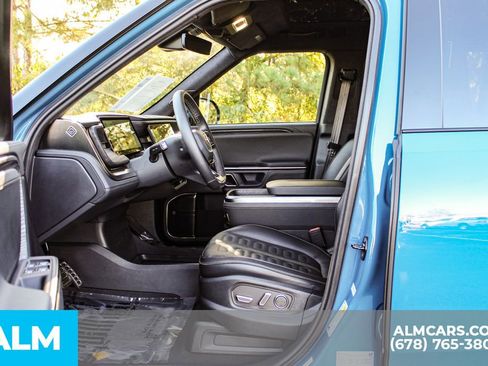 Used 2024 Rivian R1S Adventure image 16