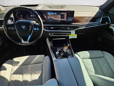 New 2026 BMW X5 xDrive40i AWD/4WD image 14