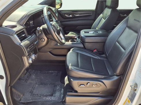 Used 2023 GMC Yukon Denali AWD/4WD image 20