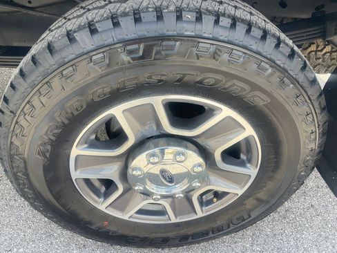 Used 2008 Ford F250 Lariat AWD/4WD image 9