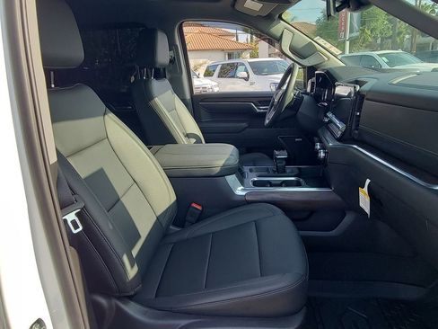 Used 2024 GMC Sierra 1500 SLT w/ SLT Premium Plus Package image 27