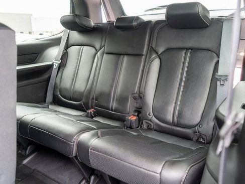 Used 2023 Jeep Wagoneer Series III w/ Preferred Equipment Group image 11