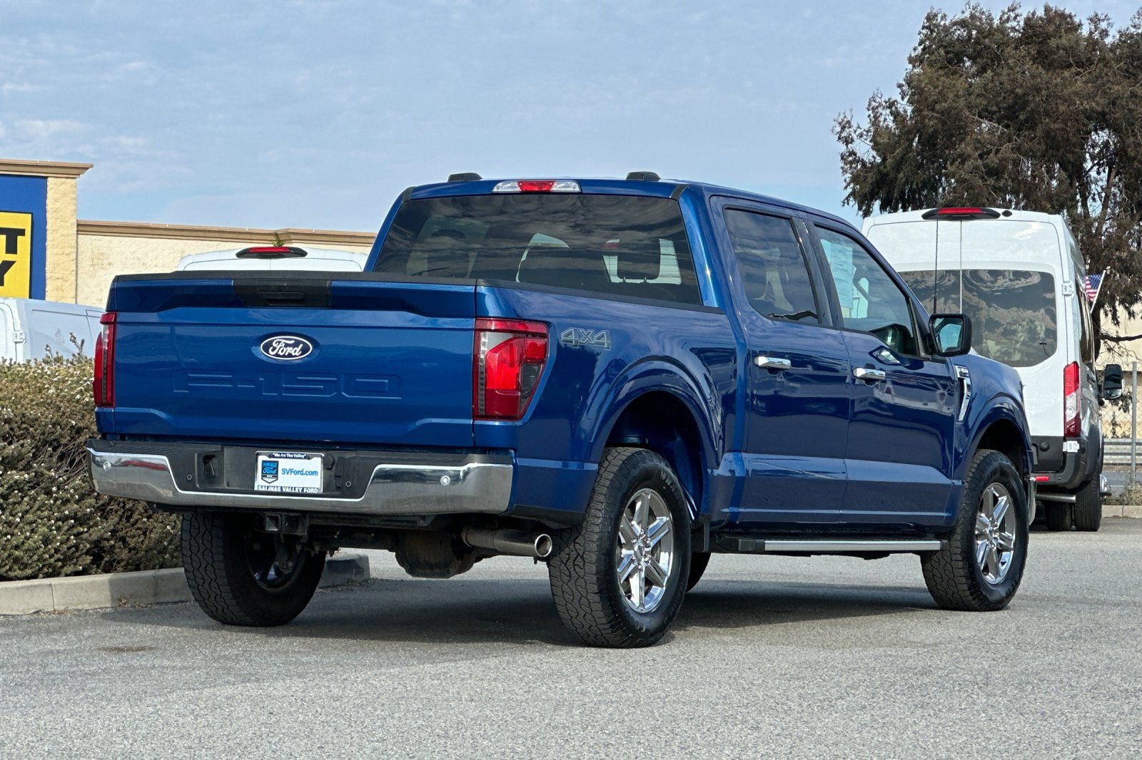 Used 2025 Ford F150 XLT w/ Equipment Group 301A Standard AWD/4WD image 4