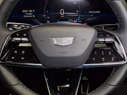 New 2026 Cadillac Optiq Sport 1 image 20