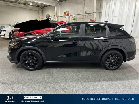 Used 2024 Honda HR-V Sport image 5