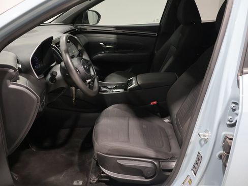Used 2023 Hyundai Santa Cruz SE AWD/4WD image 9