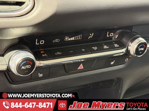 Used 2025 MAZDA CX-30 AWD 2.5 S w/ Preferred Package image 20