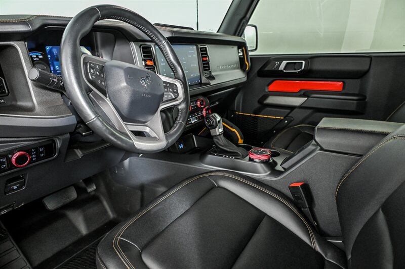 Used 2024 Ford Bronco Badlands AWD/4WD image 14