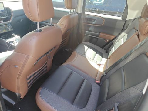 Certified 2023 Ford Bronco Sport Outer Banks w/ Tech Package AWD/4WD image 7