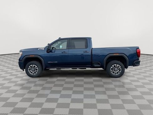 Used 2022 GMC Sierra 3500 AT4 w/ AT4 Preferred Package image 5