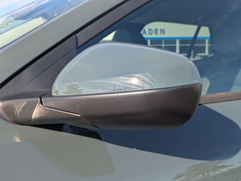 New 2026 Chevrolet Trax LT w/ Driver Confidence Package image 31