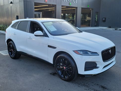 Used 2021 Jaguar F-PACE S image 25