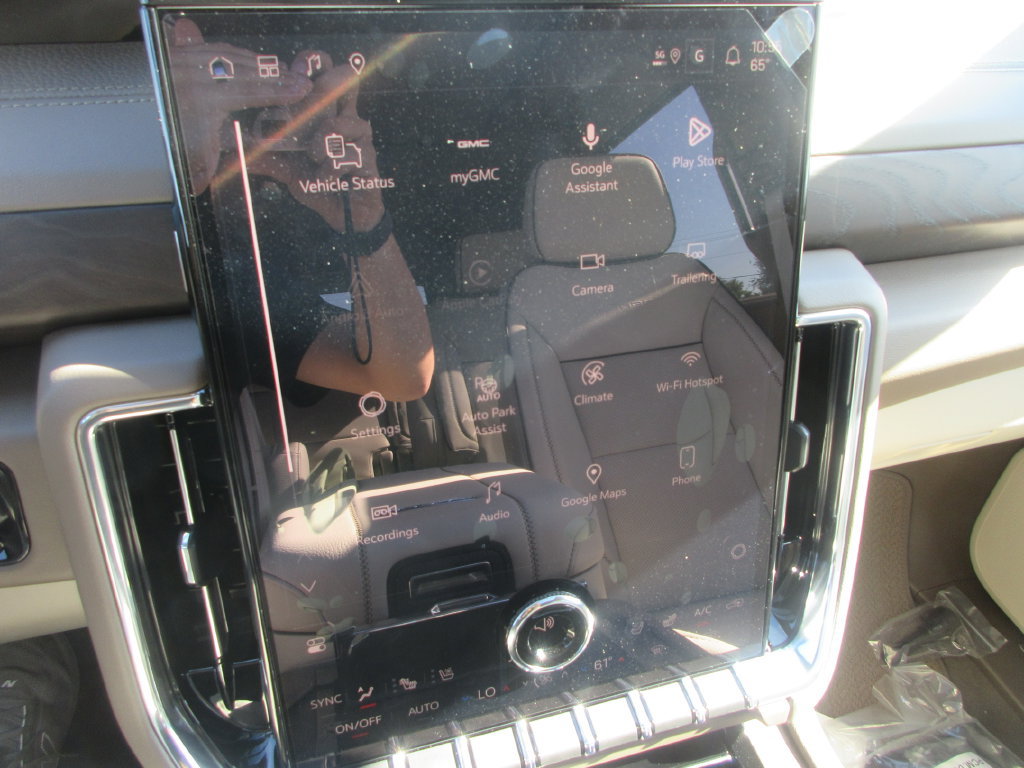 New 2027 GMC Yukon Denali AWD/4WD image 19