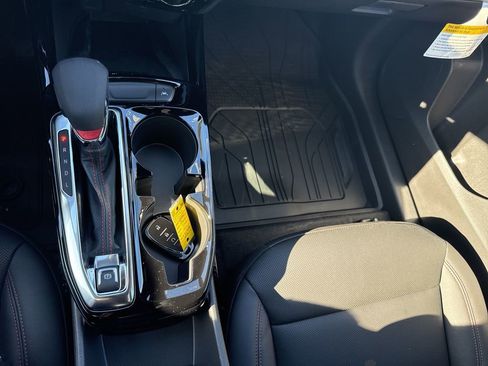 New 2026 Chevrolet Trax RS w/ Sunroof Package image 19