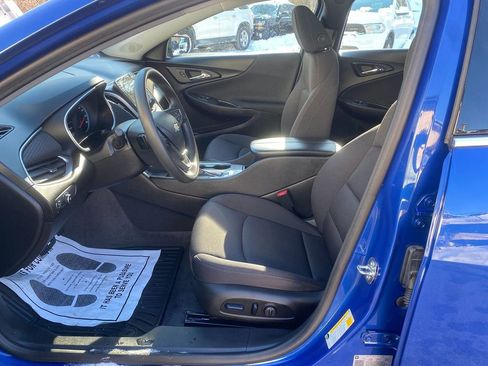 Used 2023 Chevrolet Malibu LT image 12
