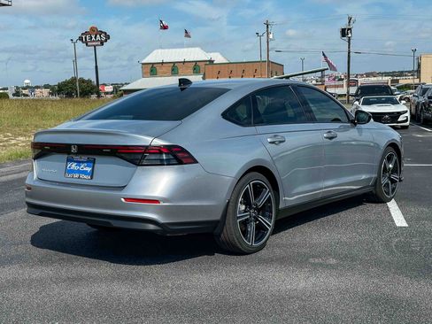New 2026 Honda Accord SE image 6