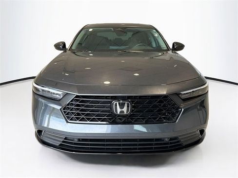 Used 2023 Honda Accord EX-L image 2