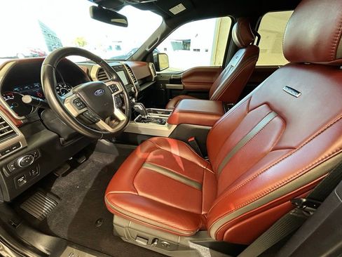 Used 2019 Ford F150 Platinum w/ Equipment Group 701A Luxury image 28