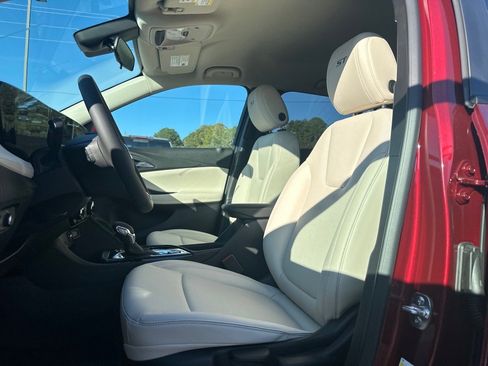 Used 2025 Buick Encore GX Sport Touring image 21