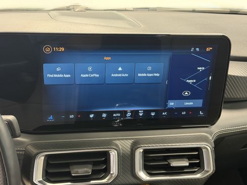 Used 2025 Ford Mustang GT Premium image 11