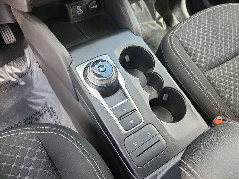 Used 2023 Ford Escape Active image 24